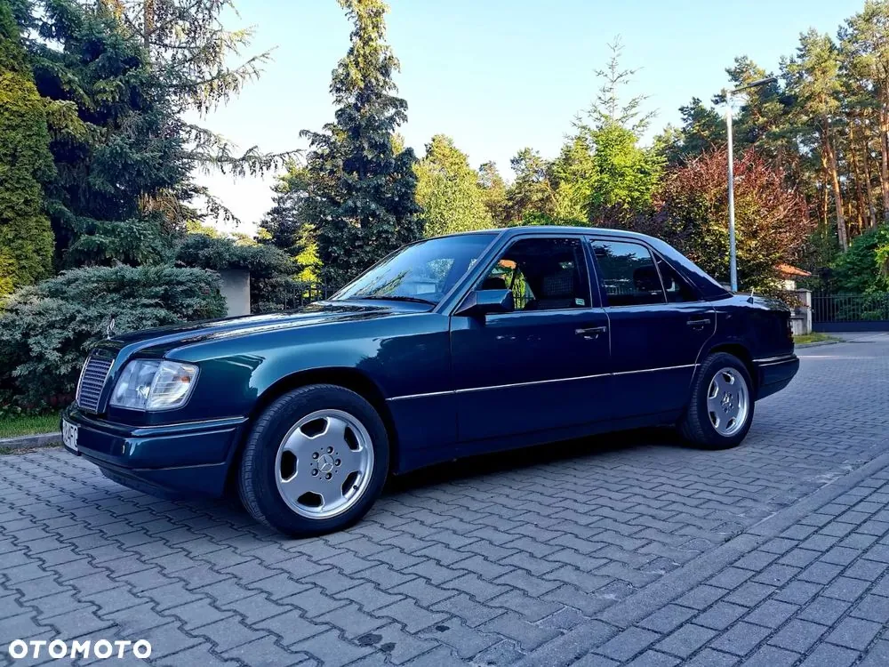 Mercedes-Benz C-Class 1995 photo 3