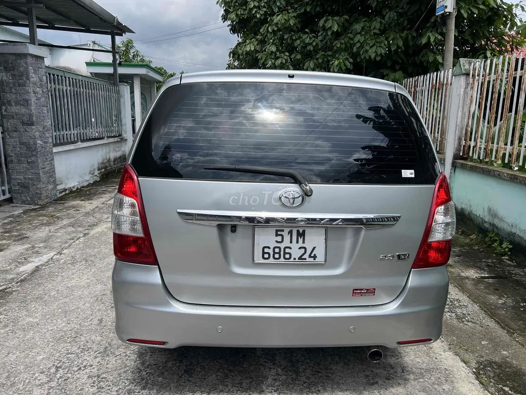 Toyota Innova 2013 photo 5
