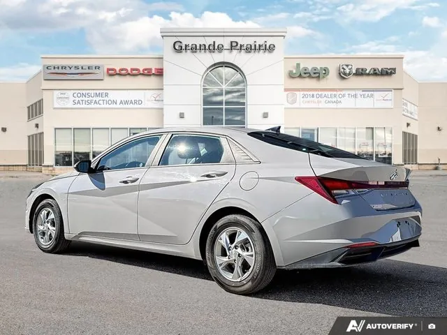 Hyundai Elantra 2023 photo 4