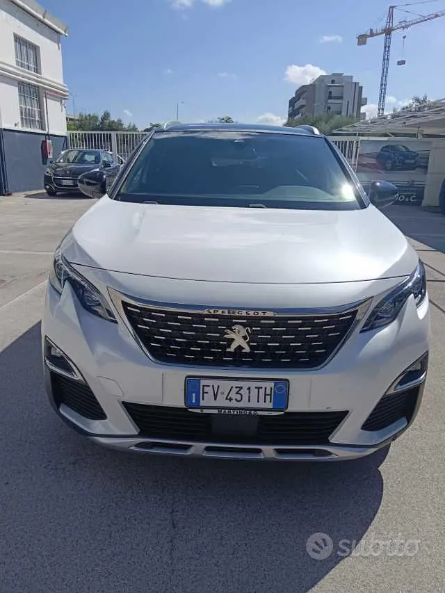 Peugeot 3008 2019 photo 3