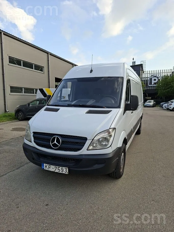 Mercedes-Benz Sprinter