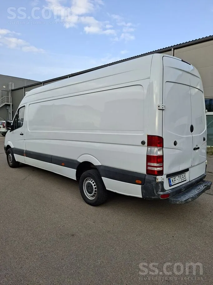 Mercedes-Benz Sprinter 2011 photo 5