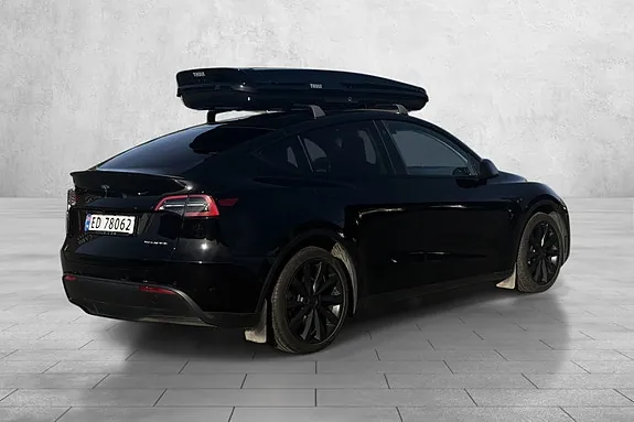 Tesla Model Y 2022 photo 4