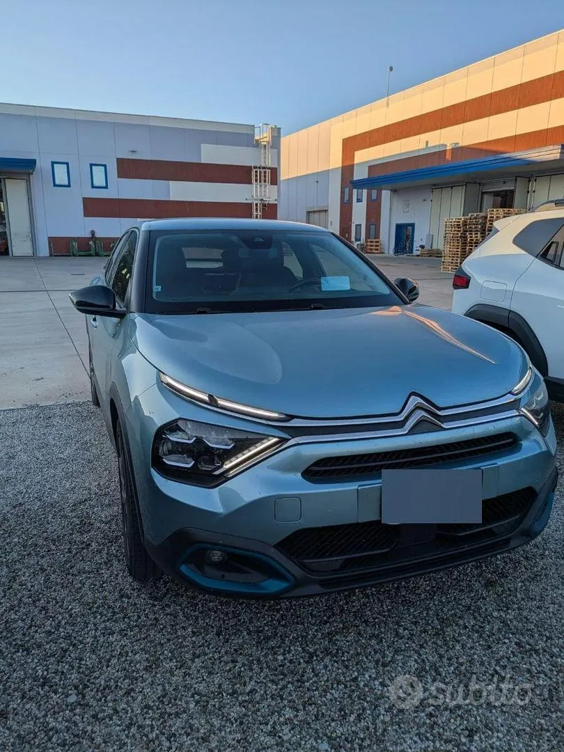 Citroen E-C4