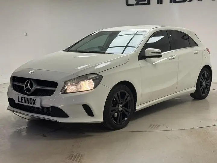 Mercedes-Benz A-Class 2018 photo 3
