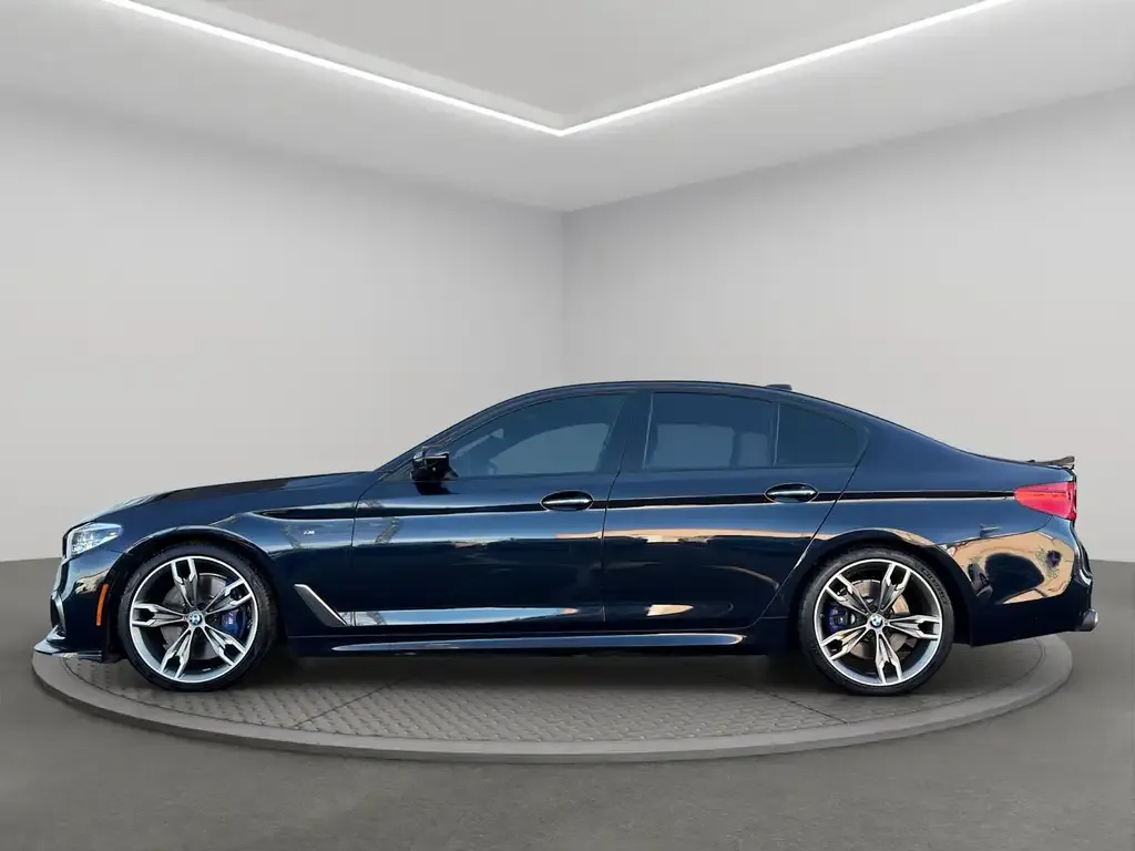 BMW 5 Series 2018 photo 5