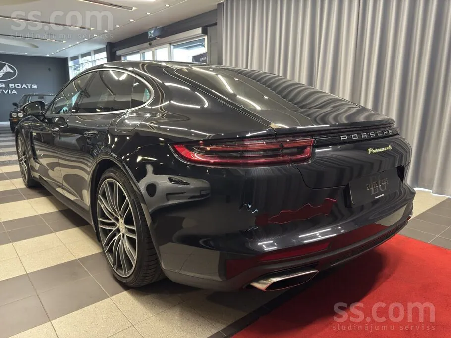 Porsche Panamera 2017 photo 4