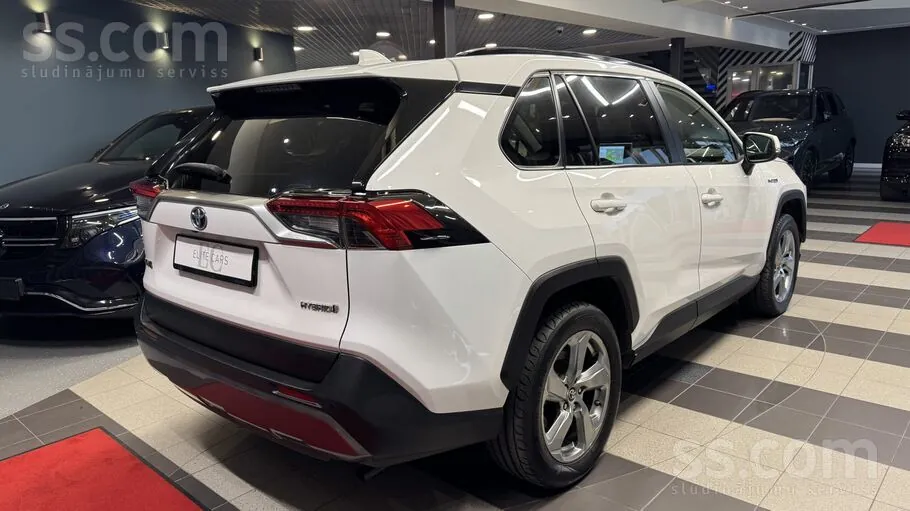 Toyota Rav4 2020 photo 5
