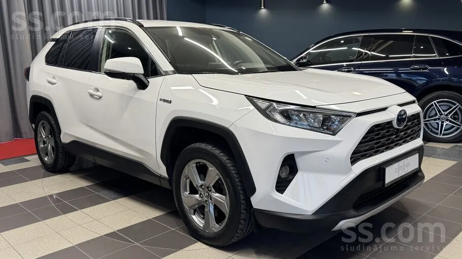 Toyota Rav4 2020 photo 3
