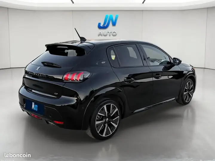 Peugeot 208 2021 photo 5