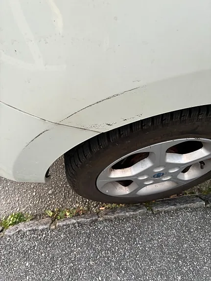 Nissan Leaf 2013 photo 5