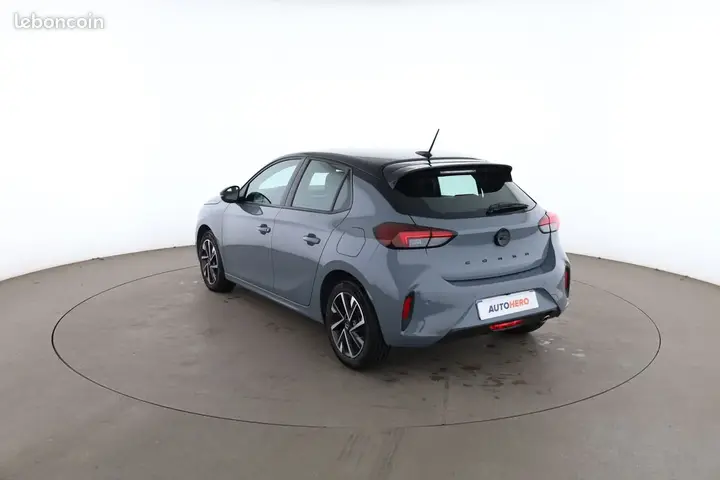Opel Corsa 2023 photo 2