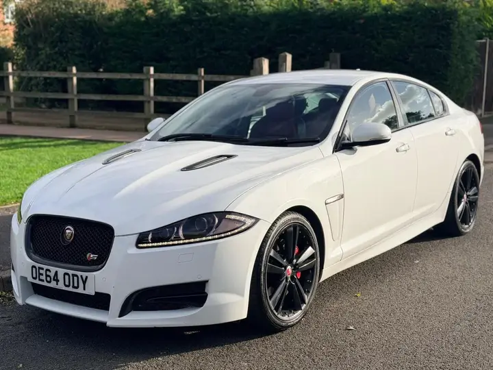 Jaguar Xf 2014 photo 4