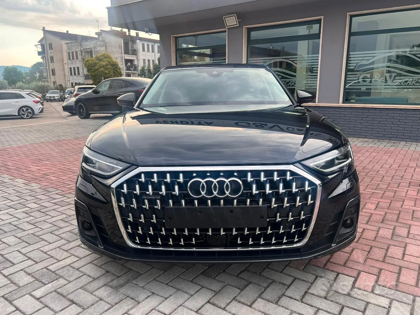Audi A8 2024 photo 2