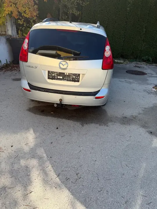 Mazda Mazda5