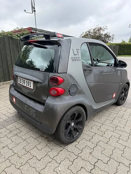 Smart Fortwo 2010 photo 2