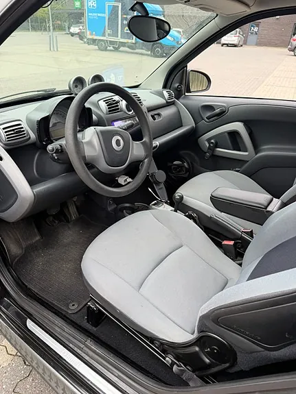 Smart Fortwo 2010 photo 4