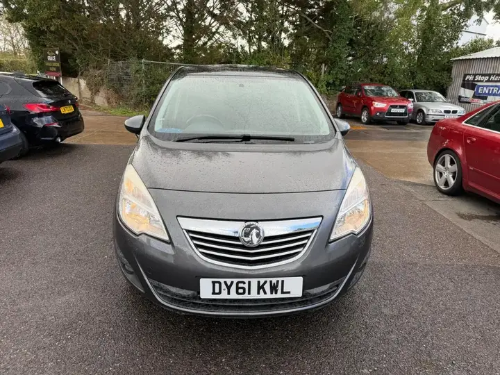 Vauxhall Meriva 2011 photo 2