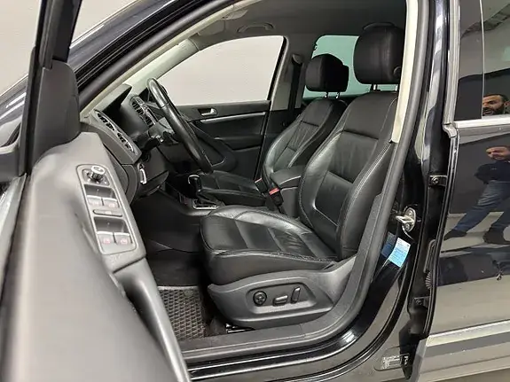 Volkswagen Tiguan 2012 photo 5