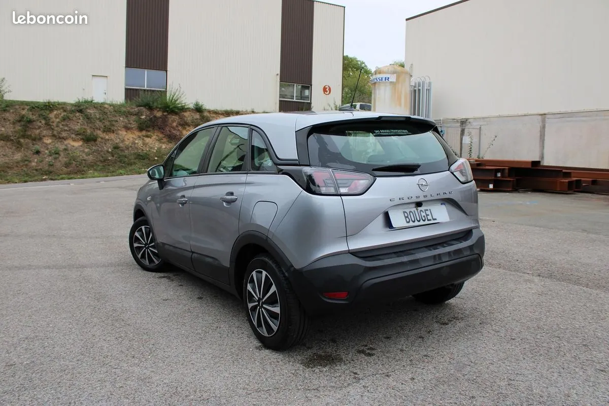 Opel Crossland X 2021 photo 3