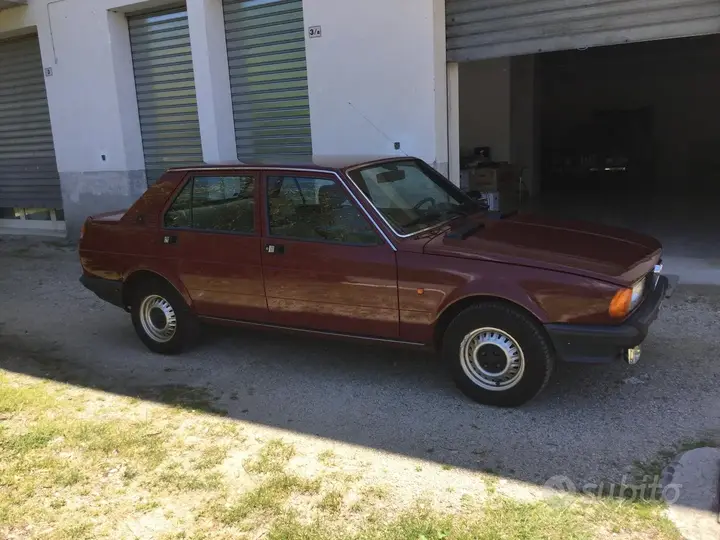 Alfa Romeo Giulietta 1980 photo 4