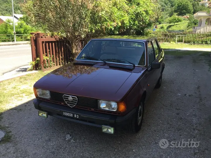 Alfa Romeo Giulietta 1980 photo 3