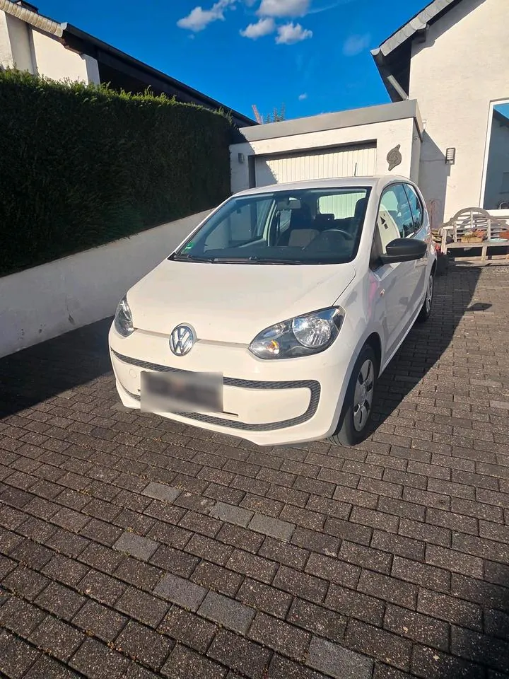 Volkswagen Up