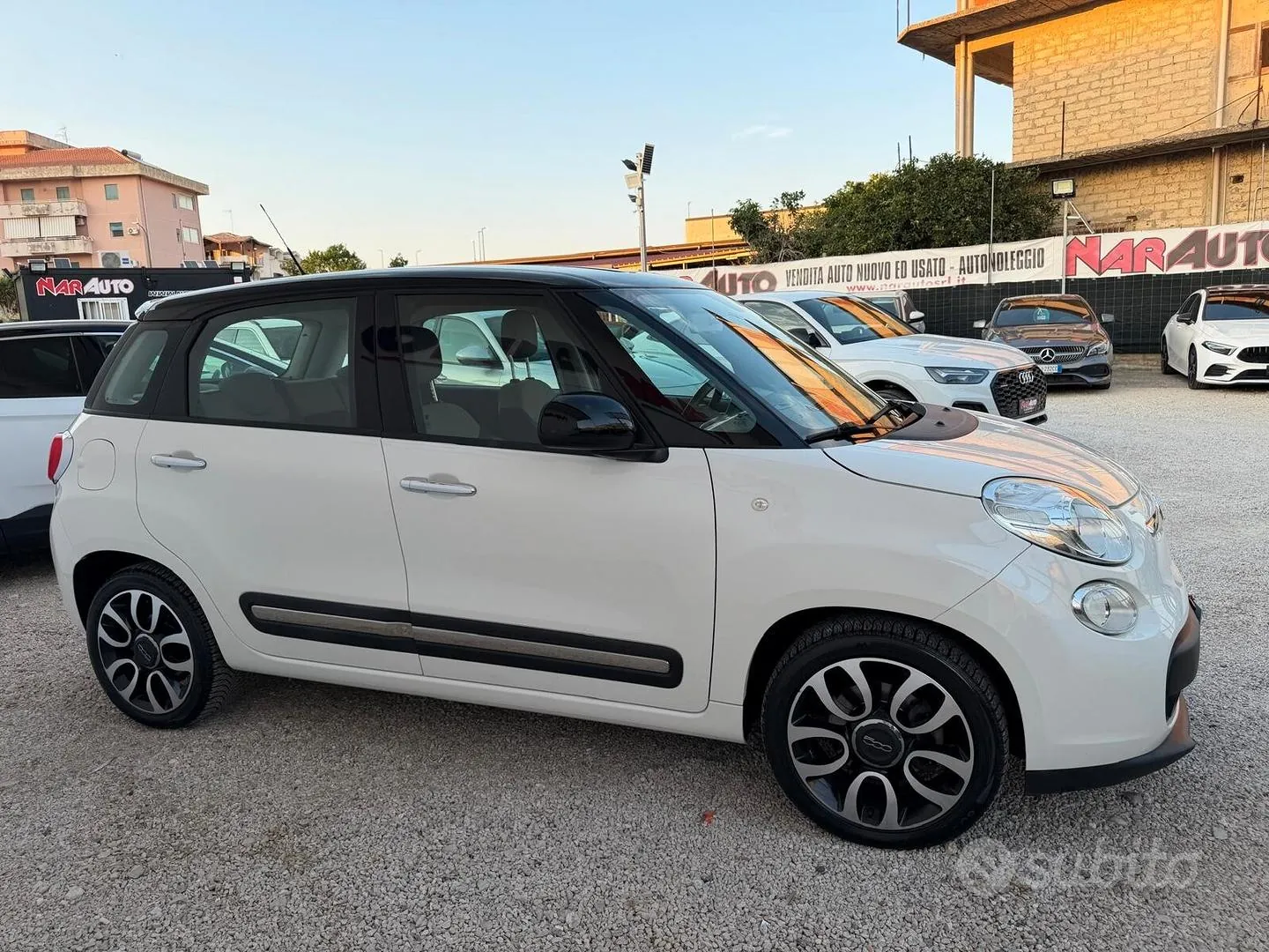 Fiat 500L 2012 photo 5