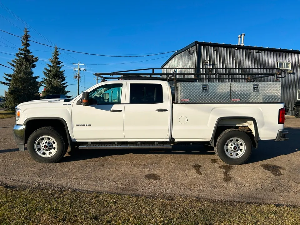 GMC Sierra 3500Hd 2019 photo 2