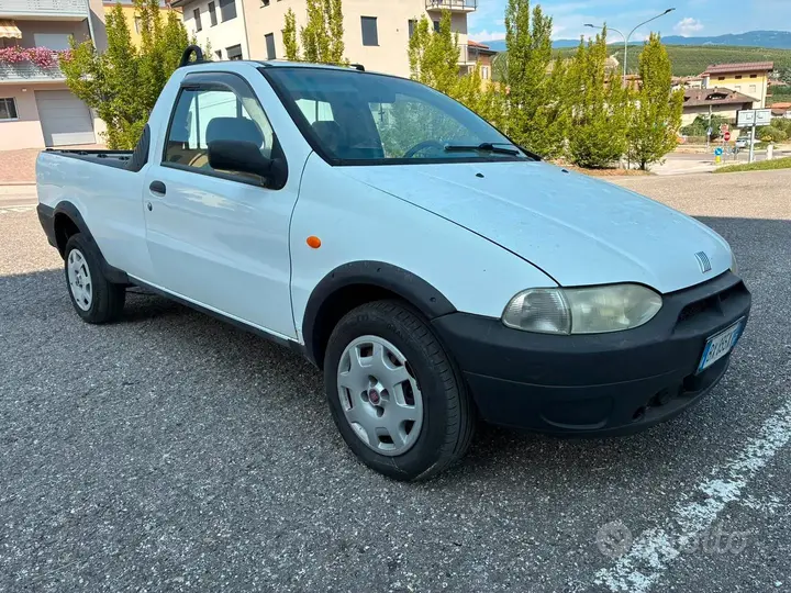 Fiat Strada