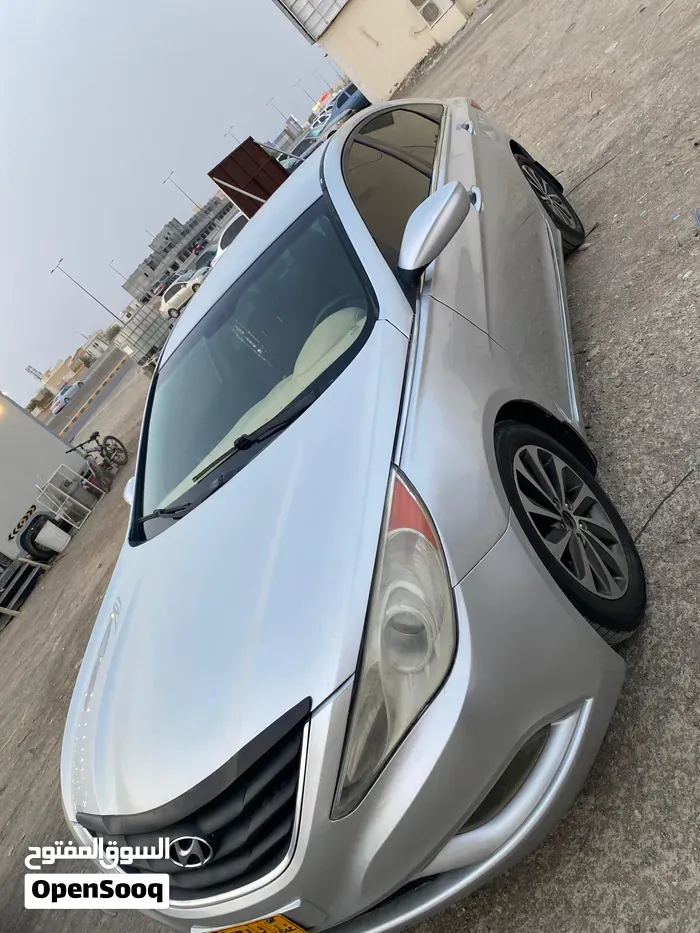 Hyundai Sonata 2014 photo 3