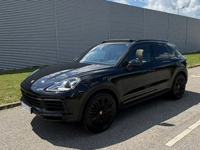 Porsche Cayenne 2019 photo 2