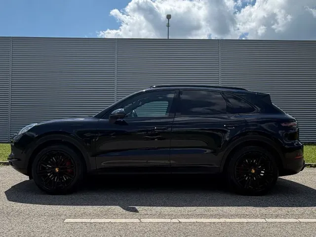 Porsche Cayenne 2019 photo 3