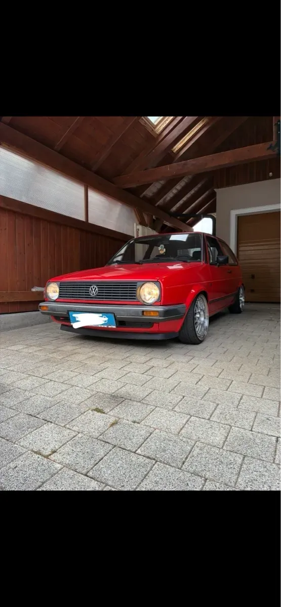 Volkswagen Golf 1984 photo 2