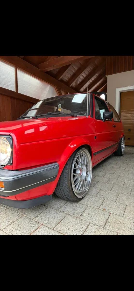 Volkswagen Golf 1984 photo 3