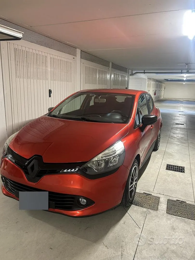Renault Clio 2014 photo 2