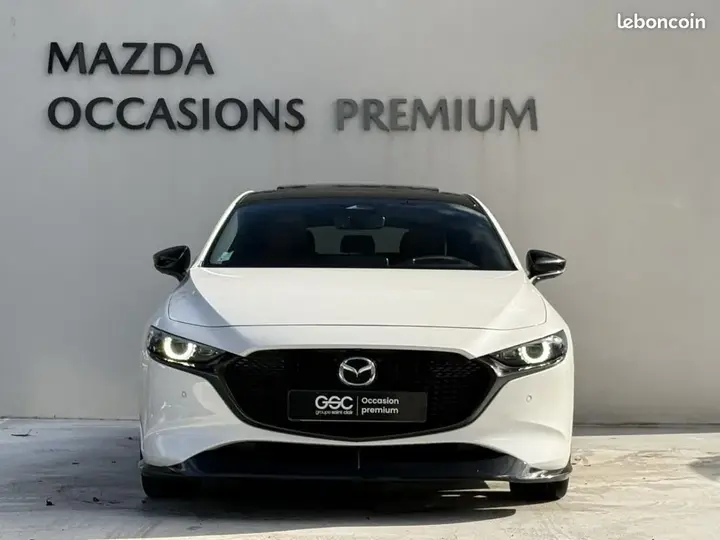 Mazda 3 2024 photo 3