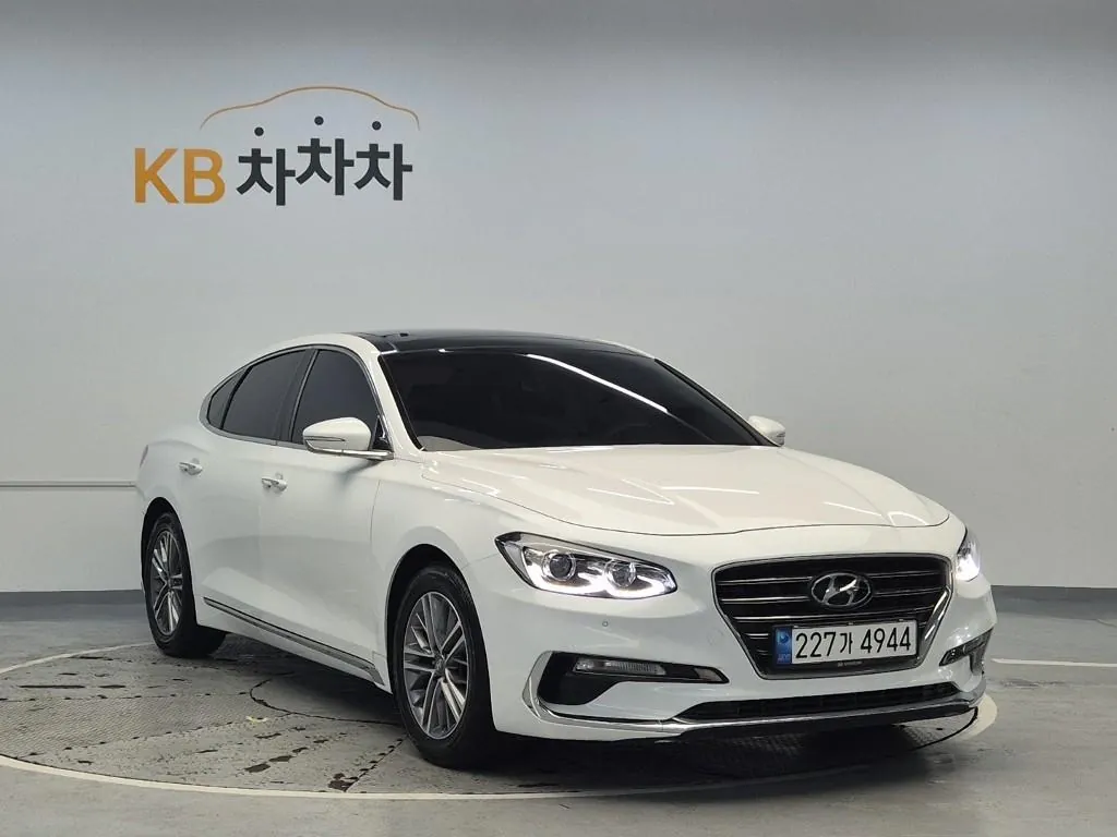 Hyundai Grandeur 2018 photo 4