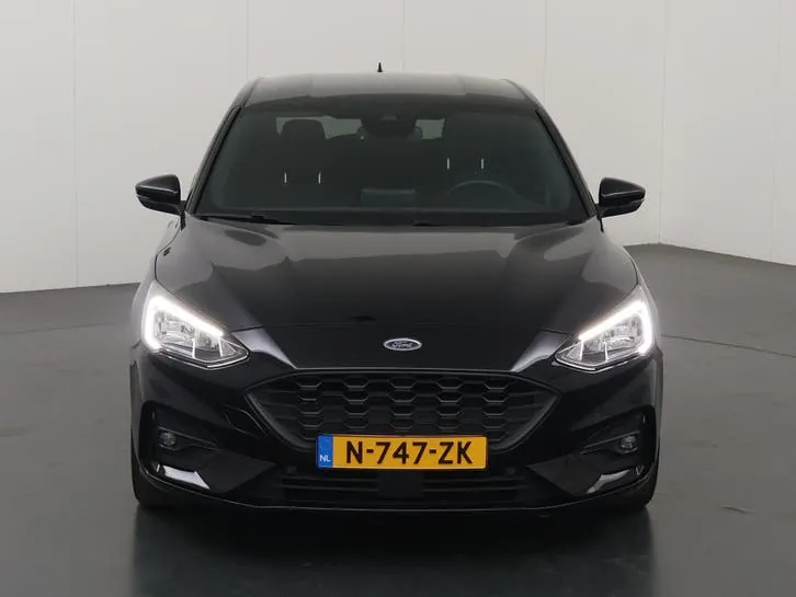 Ford Focus 2022 photo 3
