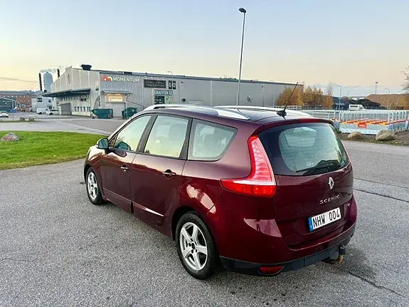 Renault Grand Scenic Iii 2013 photo 4