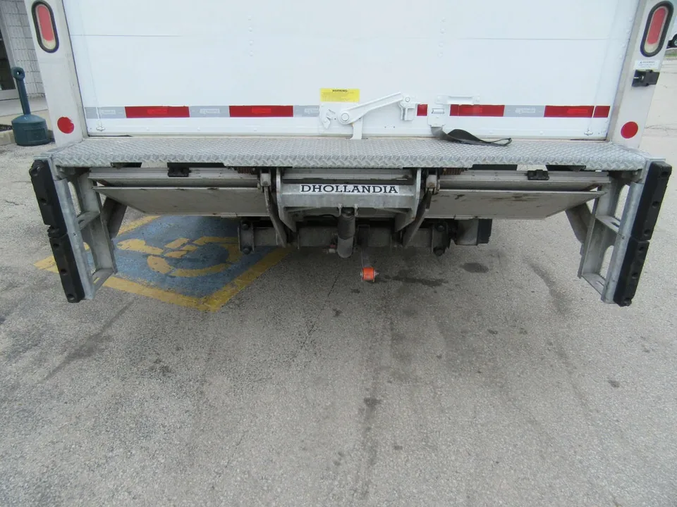 Ford E-450 2019 photo 5