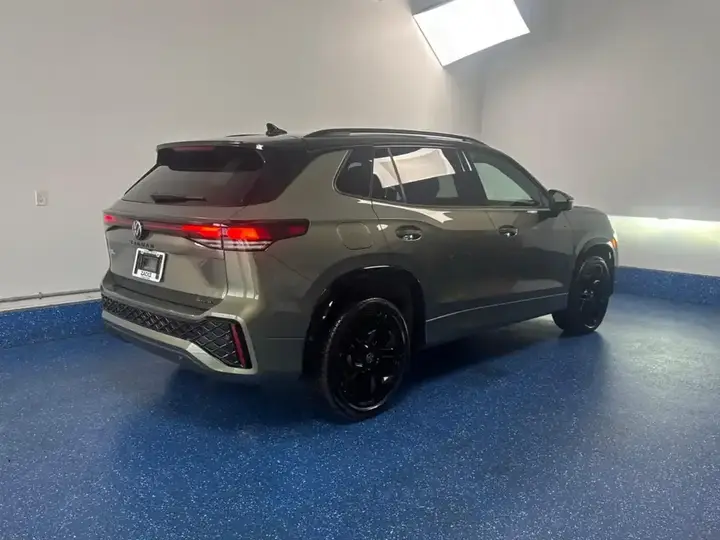 Volkswagen Tiguan 2026 photo 5