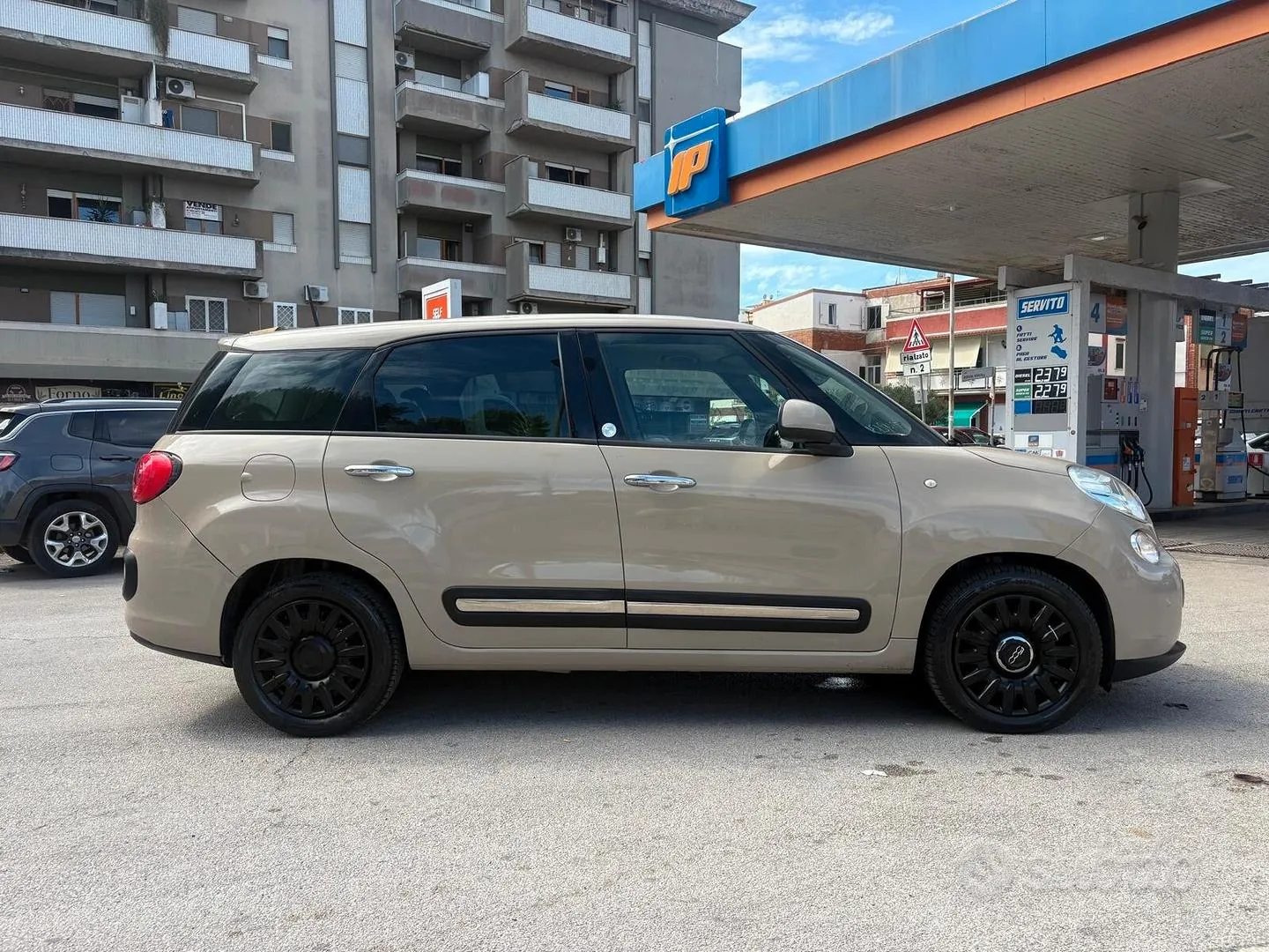Fiat 500L 2014 photo 5