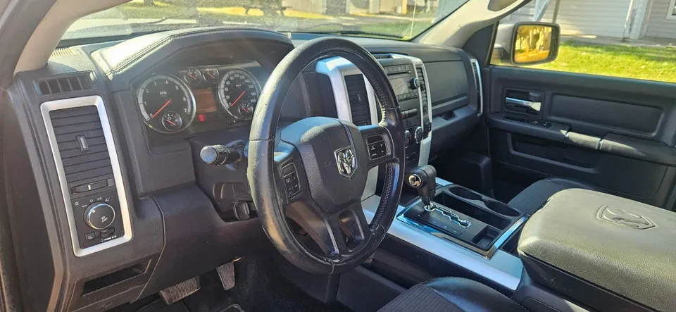 Ram 1500 2012 photo 3