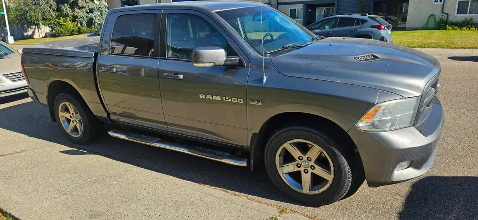Ram 1500 2012 photo 2