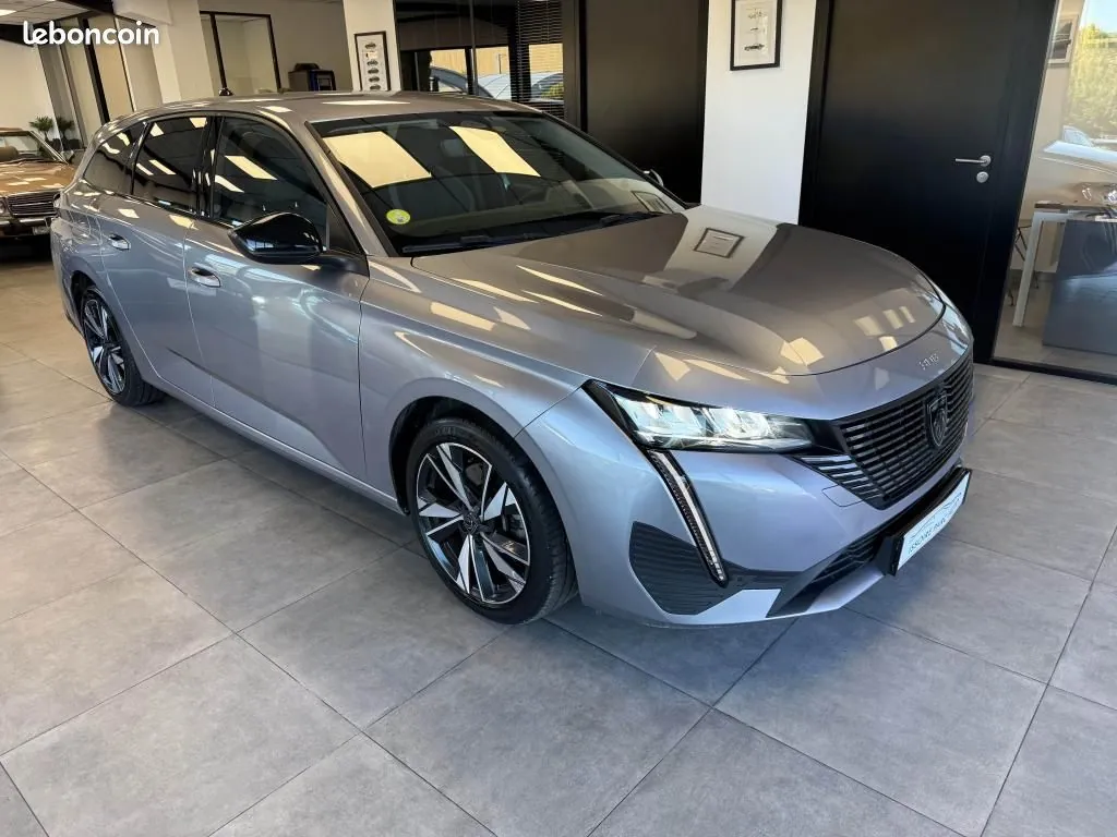 Peugeot 308 2023 photo 2