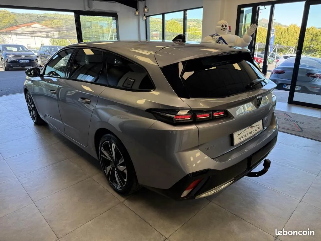 Peugeot 308 2023 photo 3
