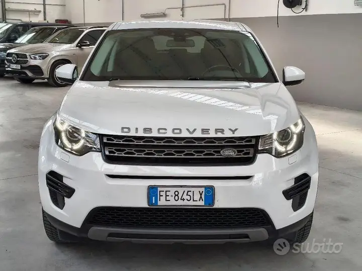 Land Rover Discovery Sport 2016 photo 3