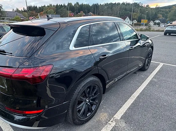 Audi E-Tron 2019 photo 5