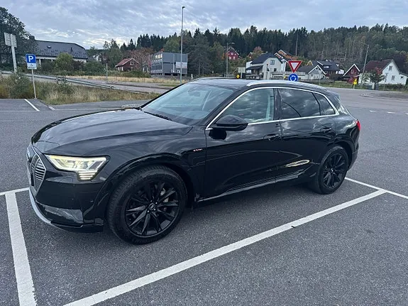 Audi E-Tron 2019 photo 2